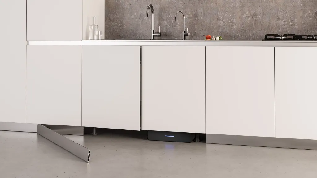 ROMEO_AMBIENTAZIONE 01_ZOCCOLO_2025_08_07.webp